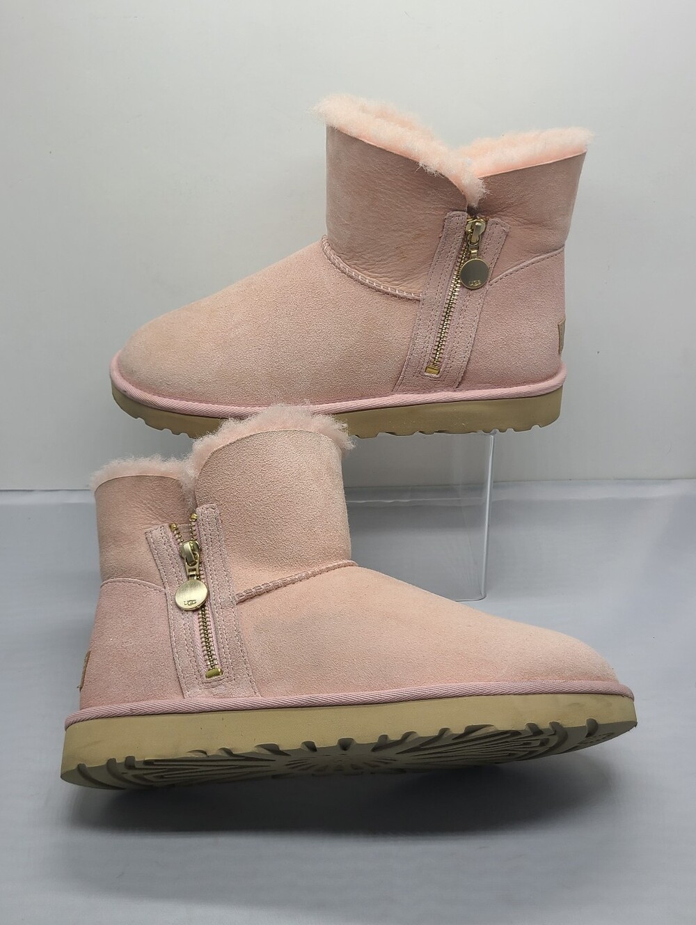 UGG Bailey Zip Mini Pink Cloud Boots - Women's size 9